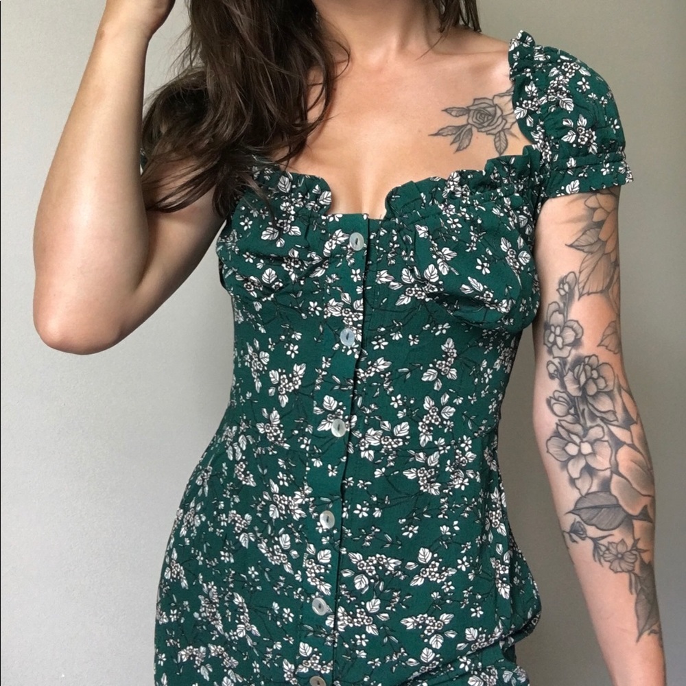 FREE IF BUNDLES Princess polly dress